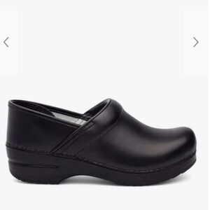 DANSKO Professional Black Box clogs comfort shoes women’s size 8